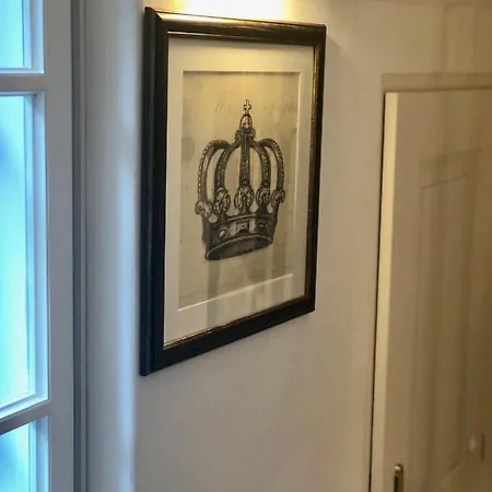 Luxurious 190m2 Penthouse In Main Shopping Street Apartmán *