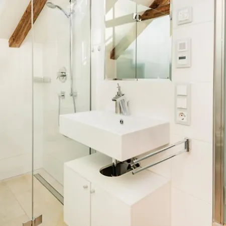 شقة Luxurious 190m2 Penthouse In Main Shopping Street